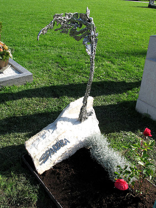 Angel, Customized Grave Sculpture, Upright Cemetary Monument